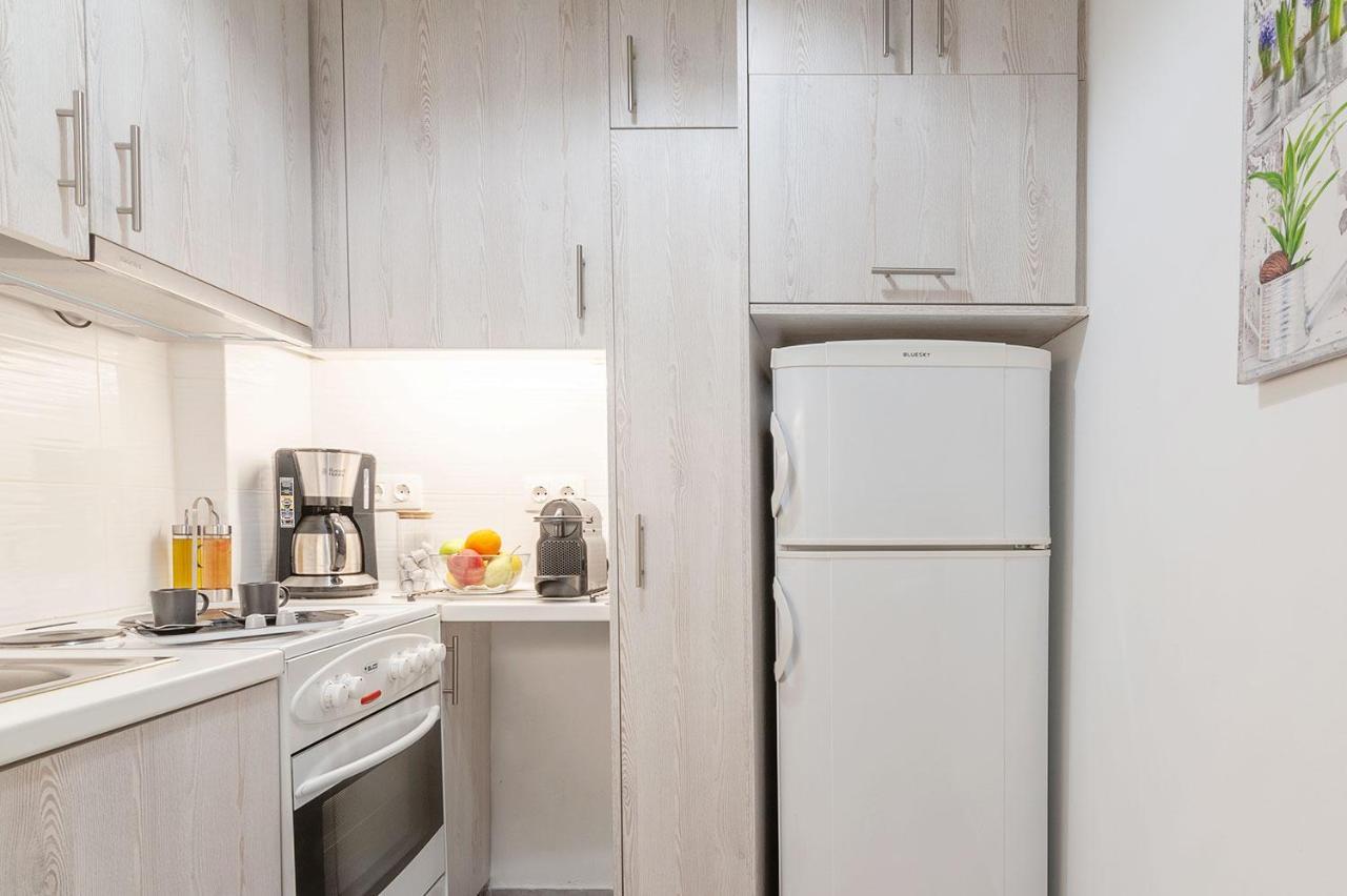 Aegle By Heloni Apartments Athens Exterior photo